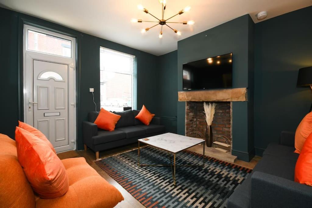 Cottage Style 3 Bedroom House - Close To City Centre & The Peaks Честерфилд Экстерьер фото
